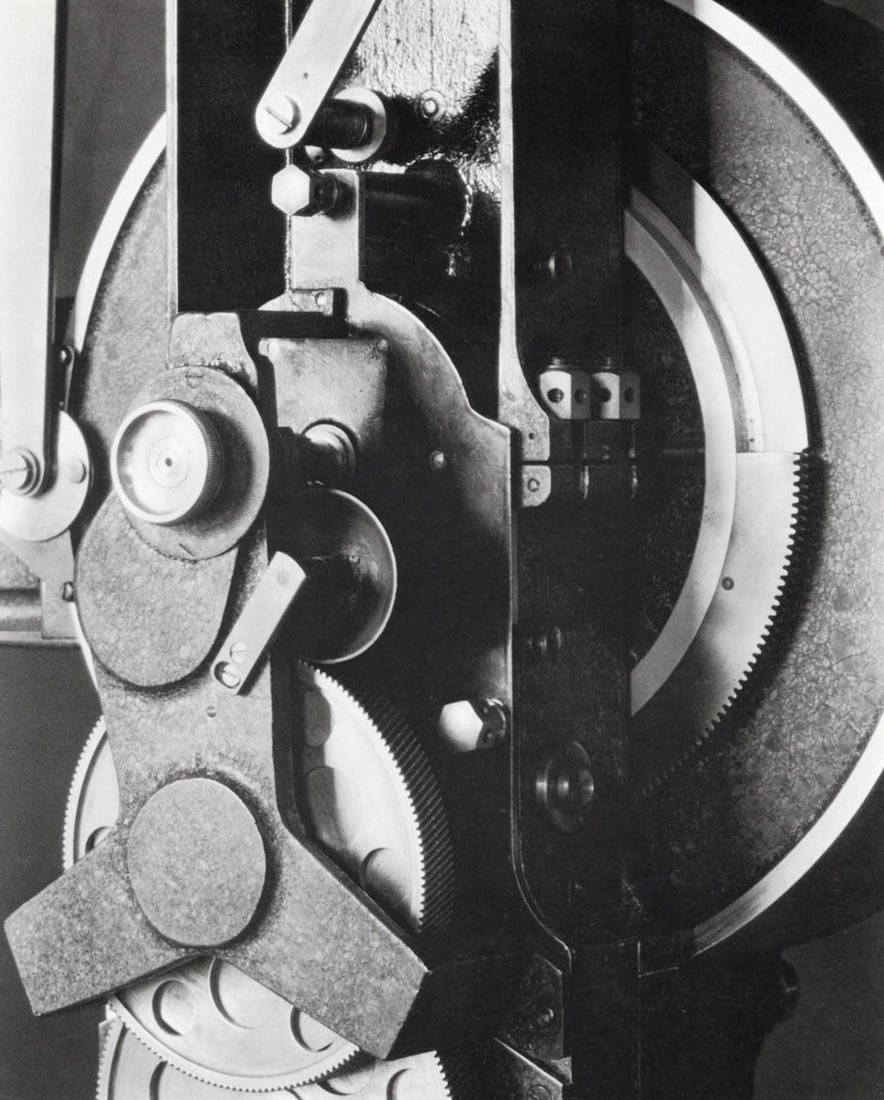 PAUL STRAND - Akely Camera, NY, 1922: Title: PAUL STRAND - Akely Camera, NY, 1922 Description: Artist: PAUL STRAND Print Title: Akely Camera, NY, 1922 Printing Date: 1970s in the US Medium: Photo-lithograph Image size (inches) approx. 9.5