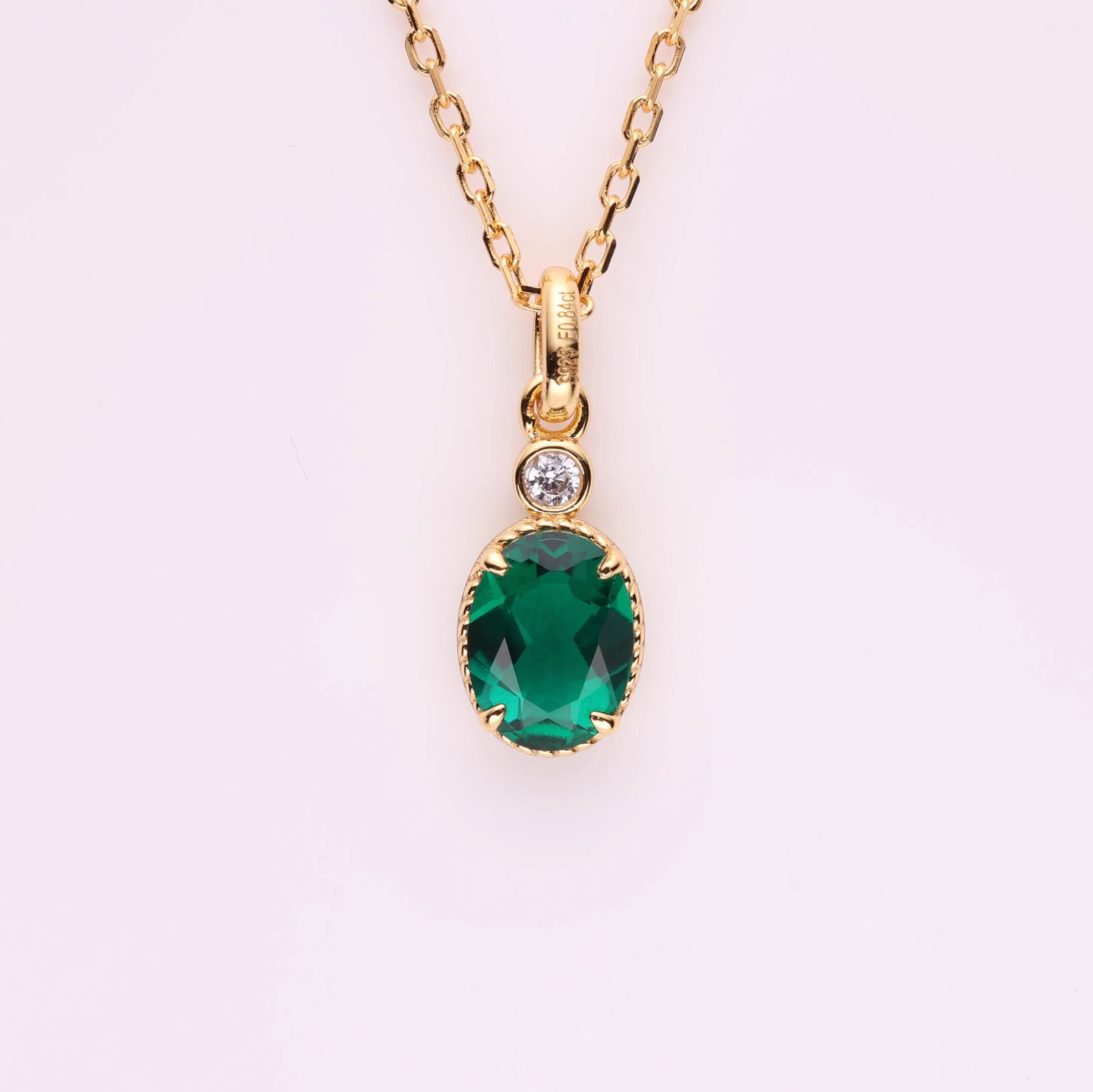 Emerald Collar Necklace for Women: Chain length: 40+5cm Main stone size: 8x6 Main stone weight: around 1 carat Metal material: Solid 925 silver Reserve: $200.00 Shipping: Domestic: Shipping rates are determined by destination Internati