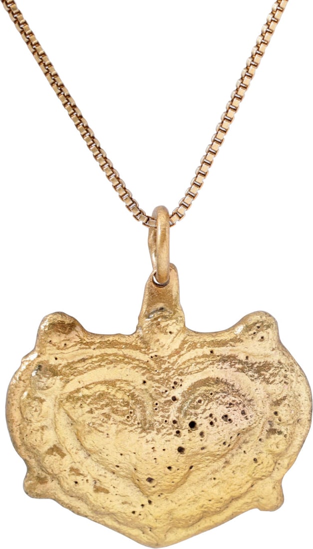 VIKING HEART PENDANT NECKLACE, C.950-1050 AD (1 of 4)