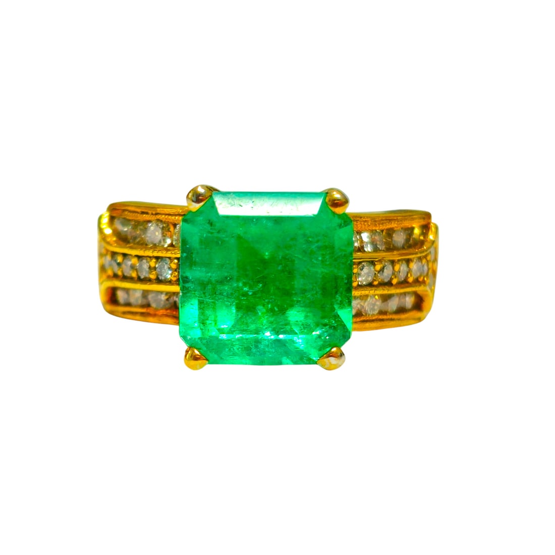 Natural 6.00 Carat Colombian Emerald and Diamond Ring (1 of 4)