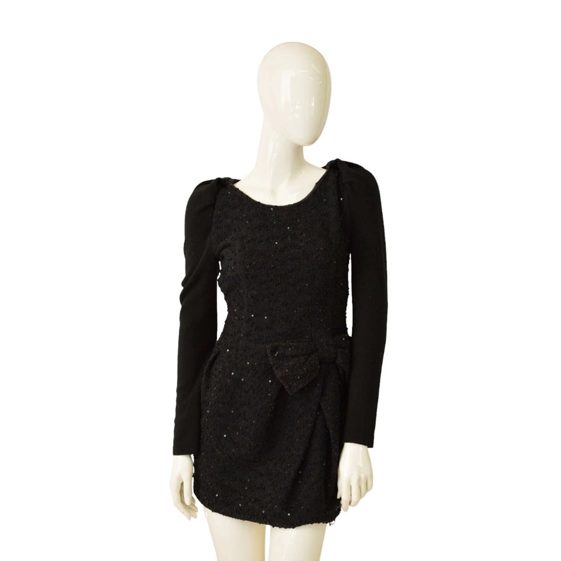 Alexander McQueen Black Knit Sequins Long Sleeves mini Dress size 38 w. Bow: Title:Alexander McQueen Black Knit Sequins Long Sleeves mini Dress size 38 w. Bow Description:Temperley Black Silk Knit Beige Gold Crochet Bib Long Sleeves Mini Dress size L Alexander McQueen Black Kn