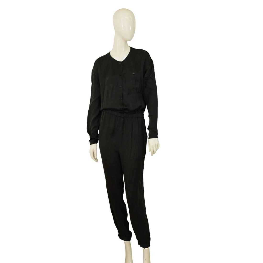 American Vintage Black Soft Cupro Fabric Long Sleeve Overall Jumpsuit size S: Title:American Vintage Black Soft Cupro Fabric Long Sleeve Overall Jumpsuit size S Description:American Vintage Black Soft Cupro Fabric Long Sleeve Overall Jumpsuit size S Chic laid back is at its fin