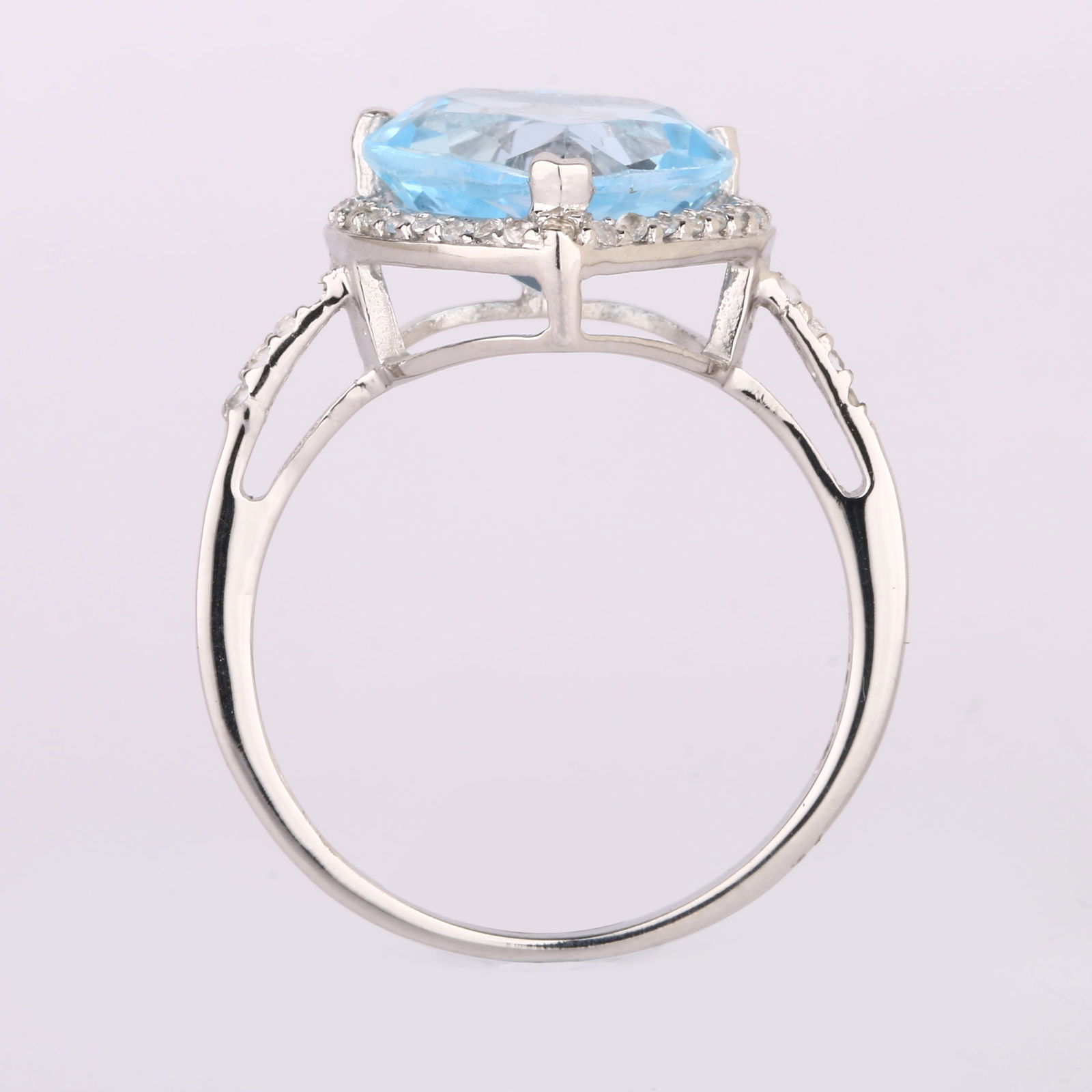 Ring: Blue Topaz Heart Shape 12.00mm (1 of 5)