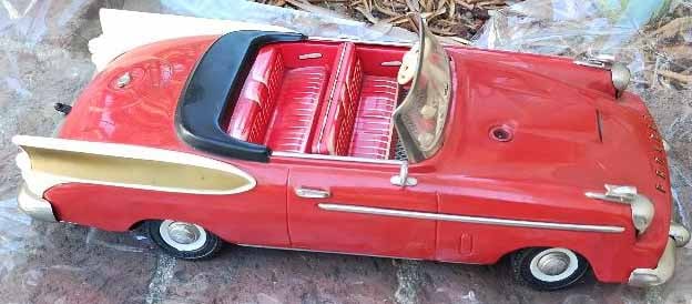 Schuco 5700 Packard Hawk "Synchromatic", the rarest color.This unusual and highly realistic car has: Title: Schuco 5700 Packard Hawk "Synchromatic", the rarest color.This unusual and highly realistic car has automatic transmission that changes the speeds according to one of the four chosen programs,