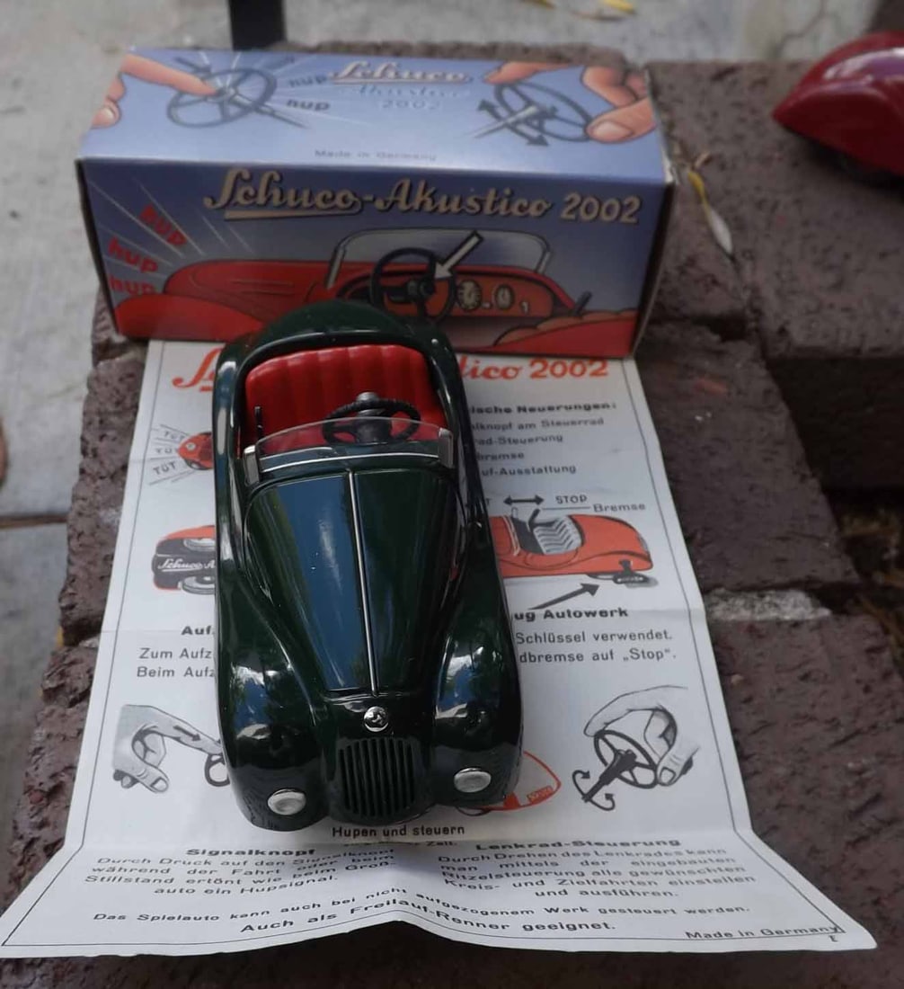 Schuco Akustico 2002 (Made in Western Germany), BMW 328 car, windup motor , rack and pinion: Title: Schuco Akustico 2002 (Made in Western Germany), BMW 328 car, windup motor , rack and pinion steering, working horn, boxed, c10. Description: Schuco Akustico 2002 (Made in Western Germany), BMW