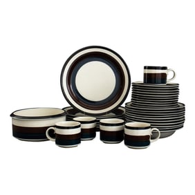 1970s Arabia Finland "Kaira" Dinnerware Set- 32 Pieces