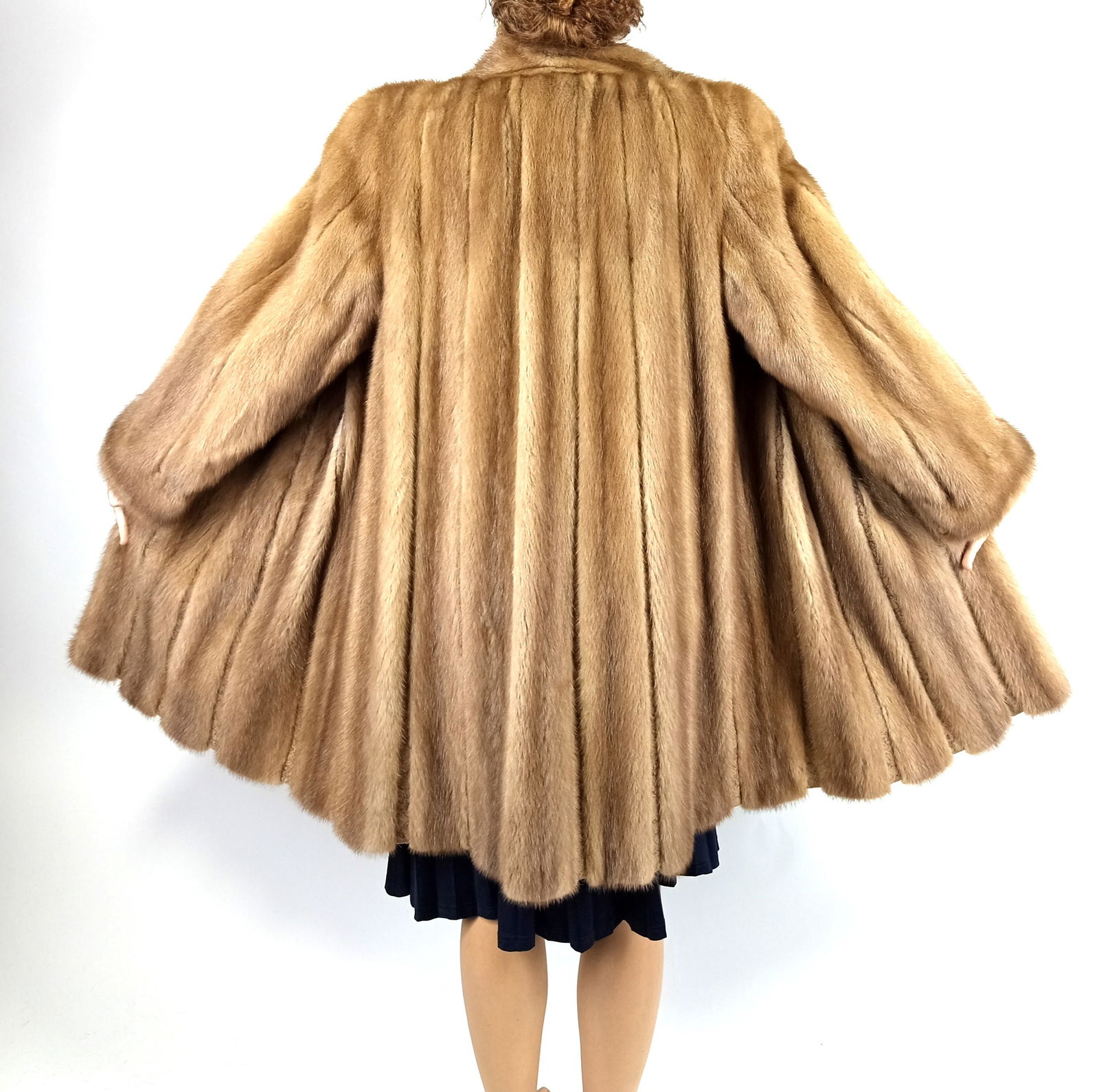 LIGHT BROWN MINK FUR COAT EU: XL ; US: 20 (1 of 8)