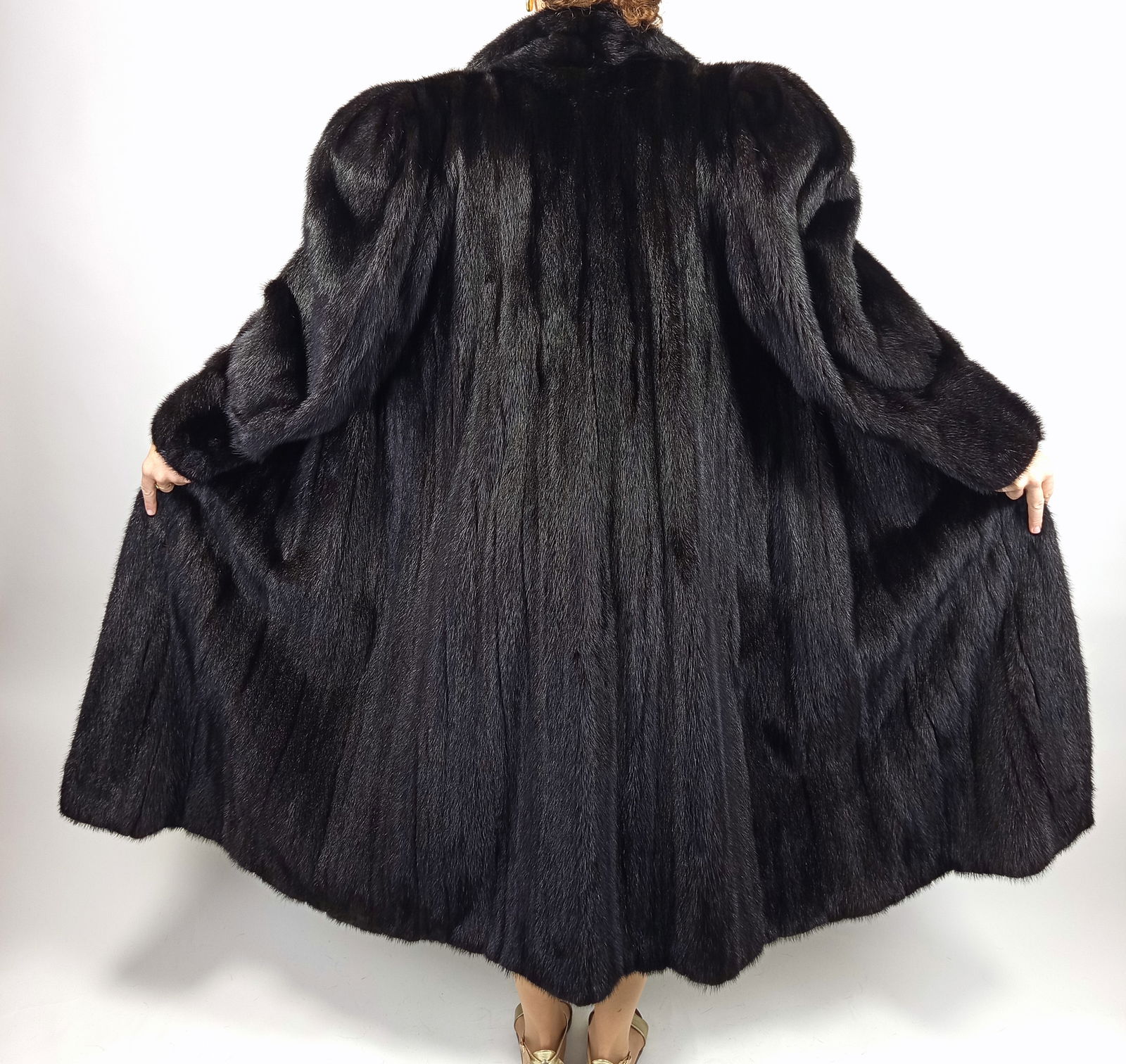 LONG BROWN MINK FUR COAT EU: XL ; US: 18 (1 of 10)