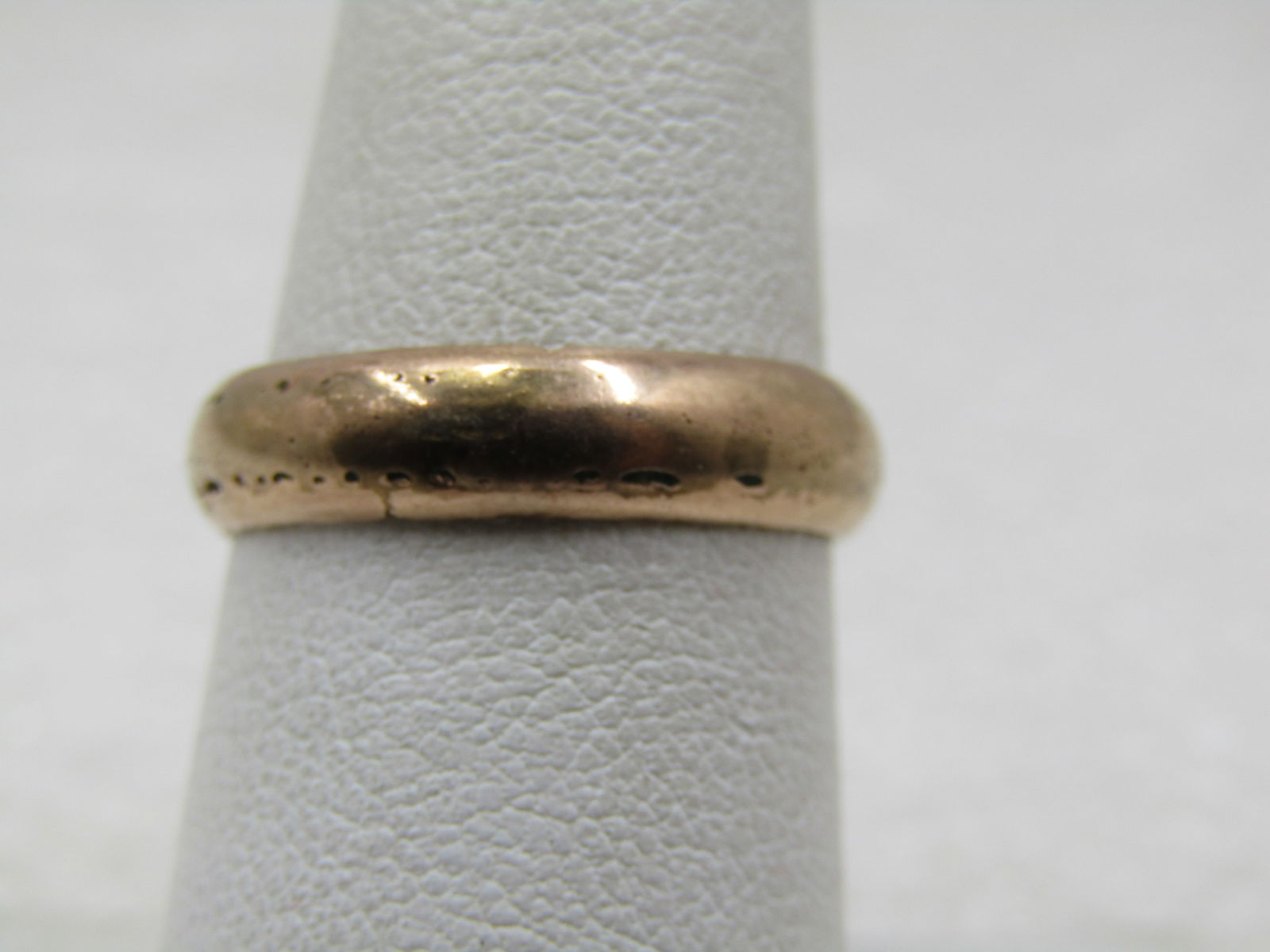 Vintage 14kt Wedding Band, Sz 7. 4.5mm Wide, Unisex, Yellow Gold (1 of 6)