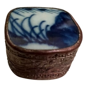 Vintage Ming or Ching Dynasty Trinket Box