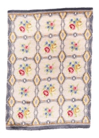 Vintage European Floral Garden Design Rug