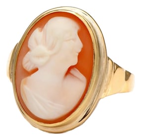 10KY Vintage Carved Lady Cameo Ring, size 7.5