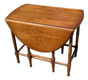 Henredon Fine Furniture Drop Leaf Gate Leg Table