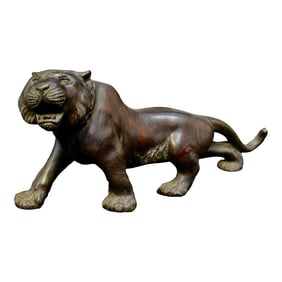 Early 20th Century Japanese Bronze Tiger