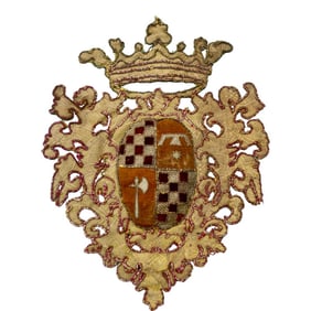 Coat of Arm, Family Crest Embroidery From the 1700 Hundred Italy