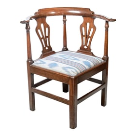 Antique Mahogany Corner Chair