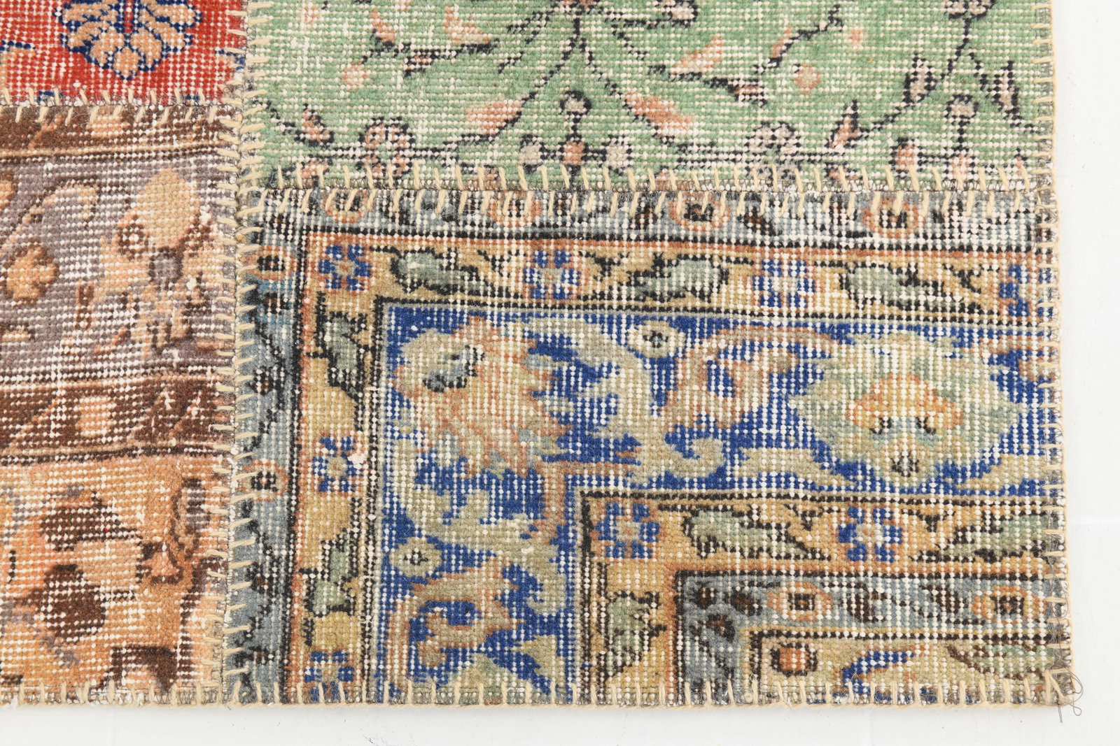7'0'' x 9'10'' Handmade Vintage Wool Patchwork Rug - 5 - 15