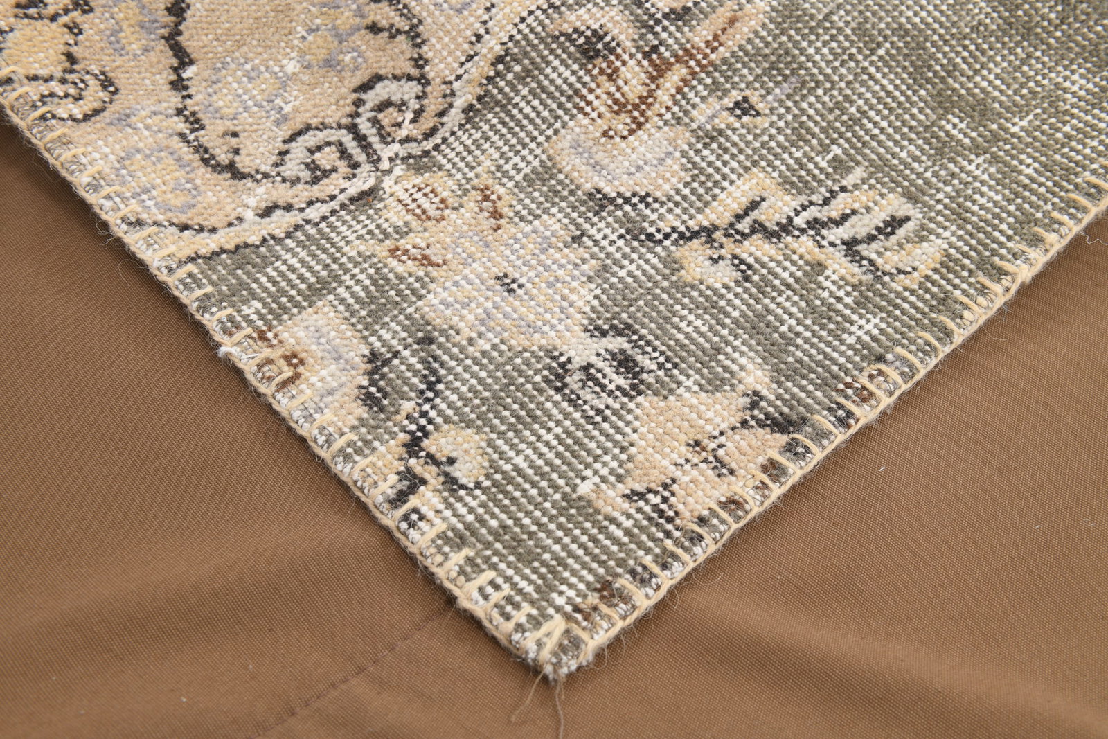 7'0'' x 9'10'' Handmade Vintage Wool Patchwork Rug - 5 - 19