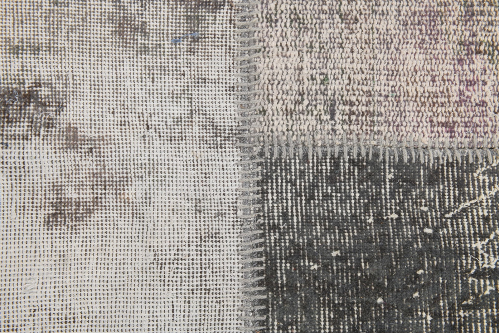 4'10'' x 8'4'' Handmade Vintage Wool Patchwork Rug - 615 - 11