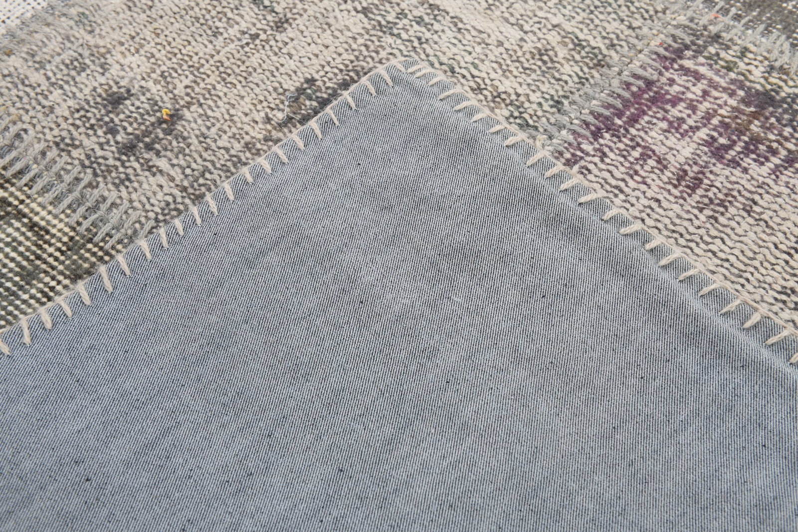 4'10'' x 8'4'' Handmade Vintage Wool Patchwork Rug - 615 - 16