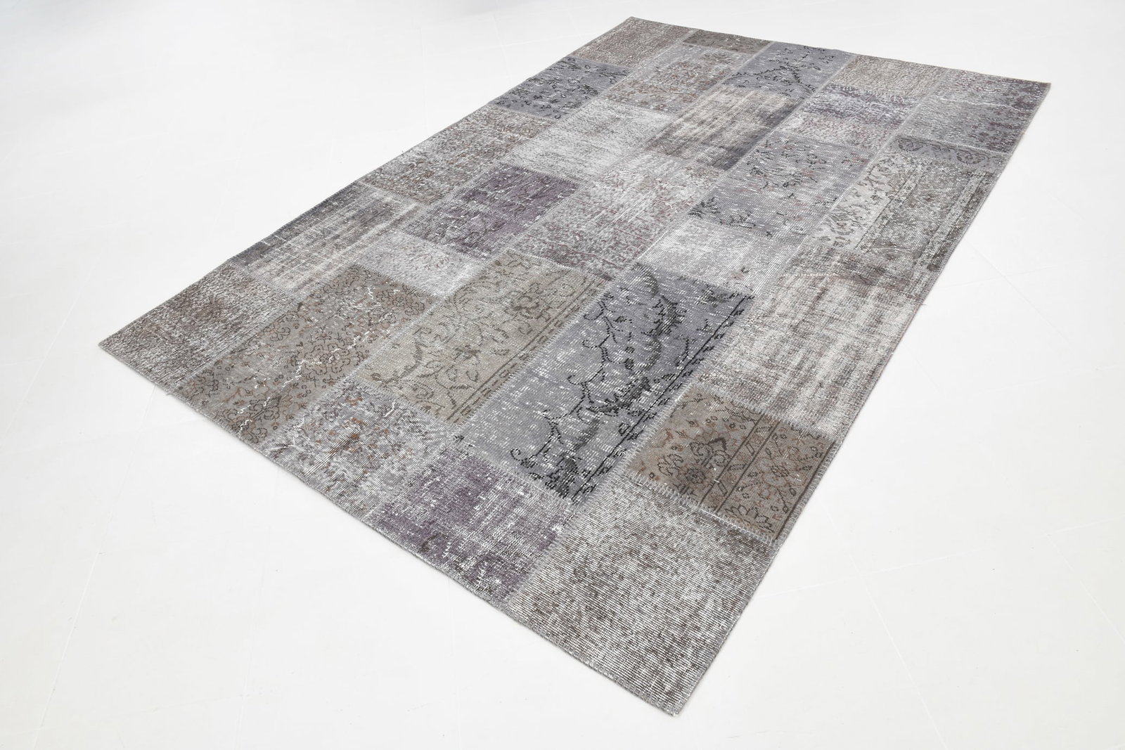 6'7'' x 9'11'' Handmade Vintage Wool Patchwork Rug - 516 - 3