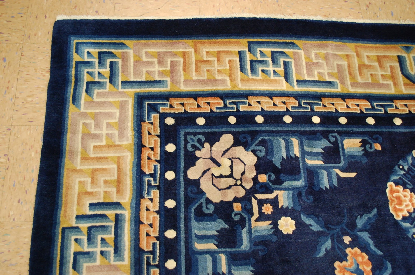 CHINESE RUG 8.4x11.2 - 5