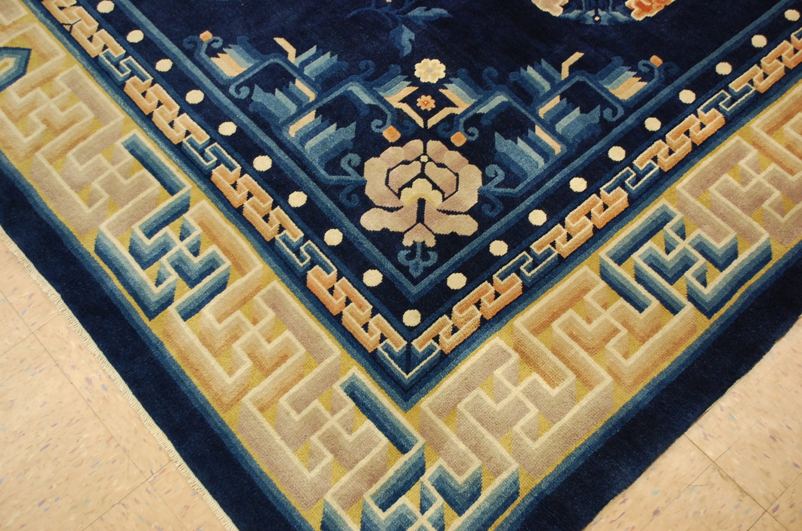 CHINESE RUG 8.4x11.2 - 7