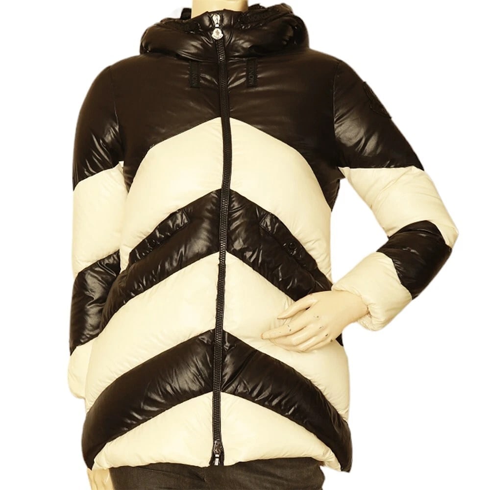 MONCLER Faucille Giubbotto black & white puffer down feather jacket 10y XS women: Title:MONCLER Faucille Giubbotto black & white puffer down feather jacket 10y XS women Description:MONCLER Faucille Giubbotto black & white puffer down feather jacket 10y XS women Named after the Fren