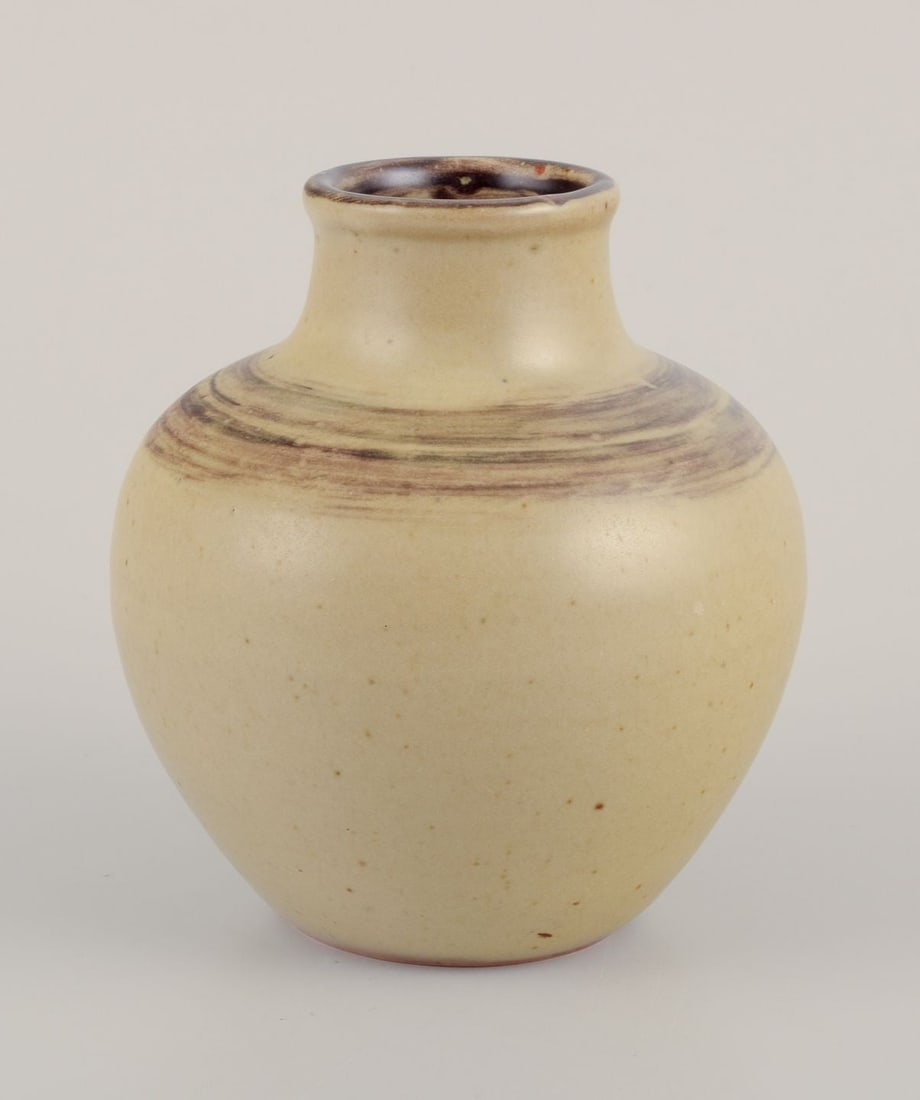 Carl Halier / Patrick Nordström for Royal Copenhagen. Ceramic vase. 1920s.: Carl Halier / Patrick Nordström for Royal Copenhagen. Ceramic vase. Glaze in gray-green and brown tones. 1920s. Marked. Perfect condition. First factory quality. Dimensions: Height 13.0 cm. x Dia