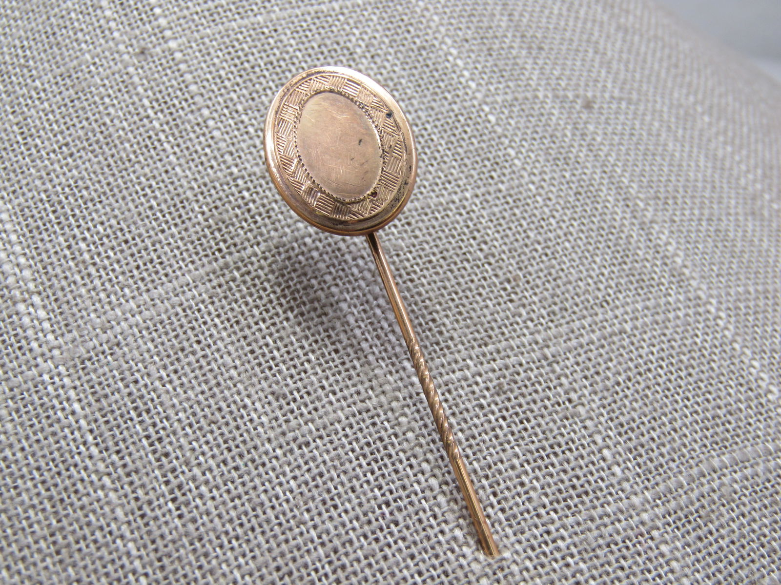 Victorian 10kt G.F. Stick Pin, 2.5", 1800's: Victorian 10kt G.F. Stick Pin, 2.5", 1800's. This has a 3/4" by 5/8" oval top that can be engraged with a design in the frame of the top. It is not marked or signed but has been tested and does test a