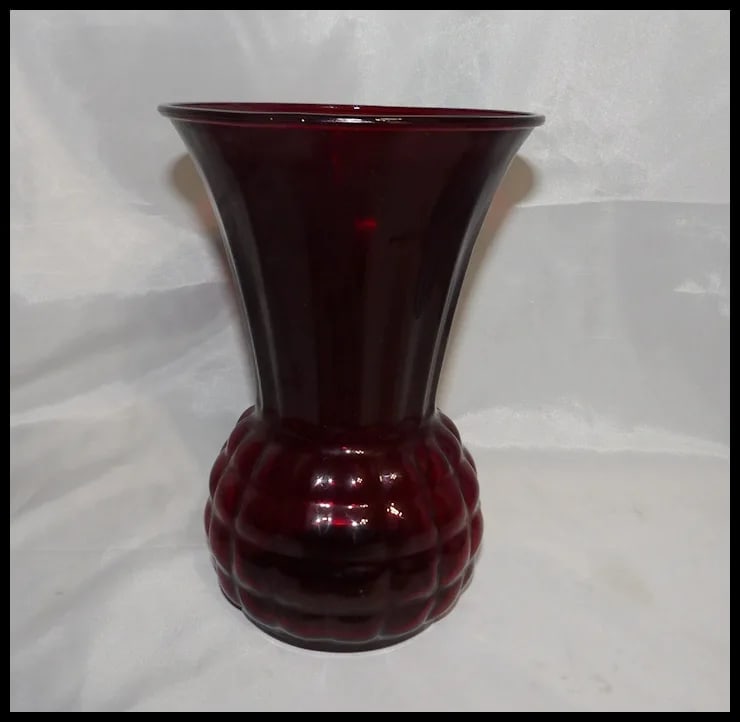 Anchor Hocking Hand-blown Ruby Red Fluted Scalloped 9” Pineapple Vase - 4