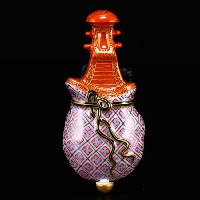 Vintage Chinese Porcelain Snuff Bottle (1 of 7)