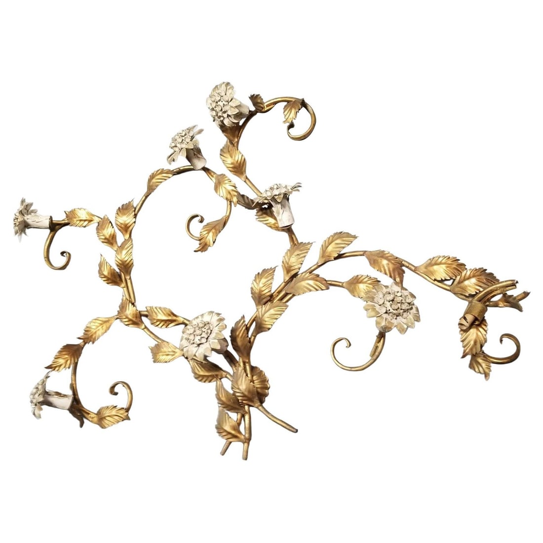 Mid Century Italian Tole Brass Floral Wall Sconce Sculpture: Title: Mid Century Italian Tole Brass Floral Wall Sconce Sculpture Description: Mid-century era Tole wall sculpture light up wall sconce in the form of curling vines in brass enameled white illuminate