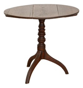 18th Century English Oak Round Tripod Table