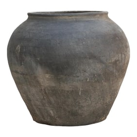 Midnight Graphite Clay Pot
