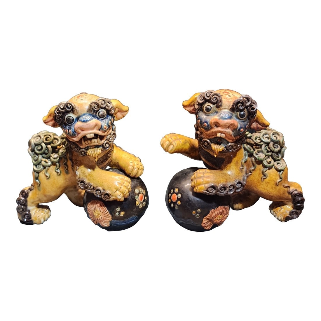 Pair of Chinese Ceramic Foo Dogs (1 of 6)