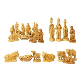 Mid-20th Century Bethlehem Olive Wood Nativity Set, 15 Pieces, Master Carved With Provenance