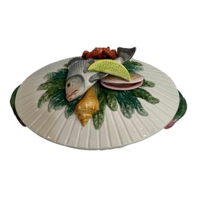 1990's Fitz and Floyd "œFish Market" Trompe L'oeil Oval Covered Vegetable Dish