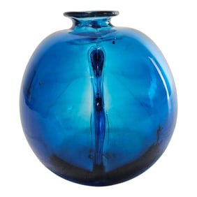 Elegant Vintage Organic Blue Studio Art Glass Vase – 6" Hand-Blown Ikebana Vessel