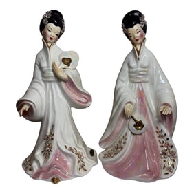 Pair of Josef Original Asian Porcelain Geisha Girls "Cho Cho and Sakura" Delicate Figurines. 12̵