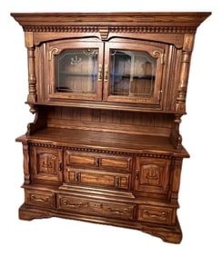 Vintage 1970s Solid Oak China Hutch –Traditional Design