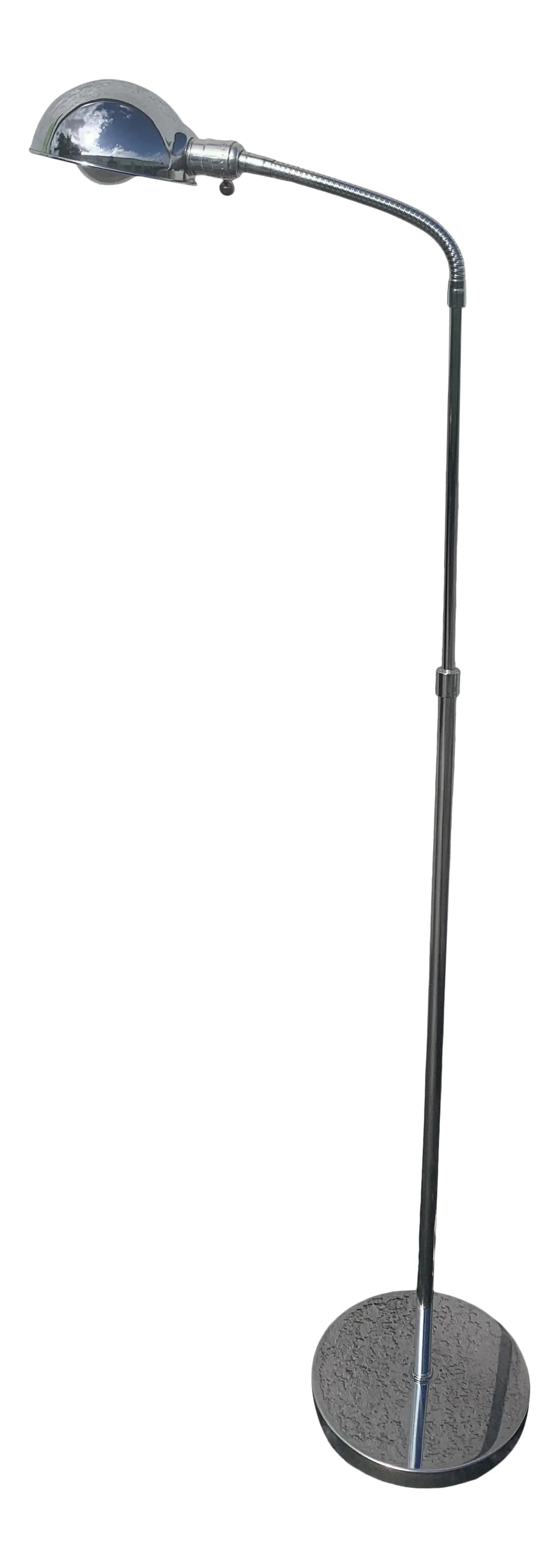 Vintage 1970s Leviton Chrome Floor Lamp: Beautiful 1970s Leviton mid century modern chrome floor lamp. Stamped Leviton, chrome is in very good vintage condition - no damage. 57.5h 10w 10d Condition: Alterations: Original Condition Unaltered