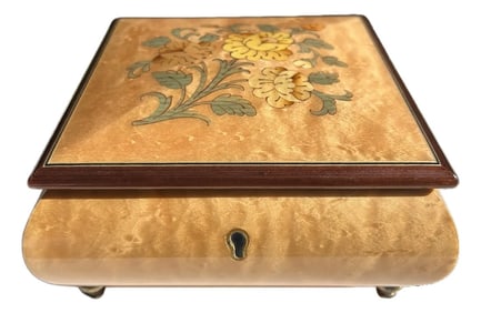 Vintage Italian Musical Jewelry Box With Floral Inlay – Sorrento Style