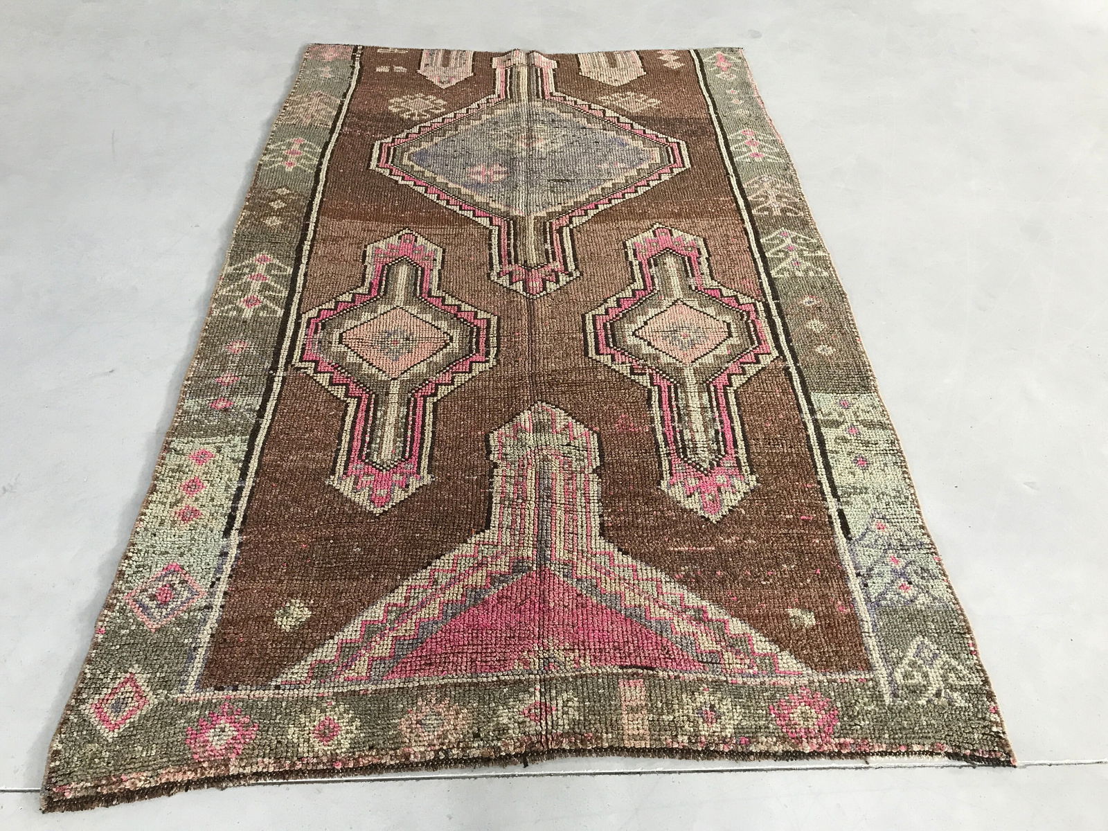 4.7x7.7 ft, TURKISH OUSHAK RUG (1 of 10)
