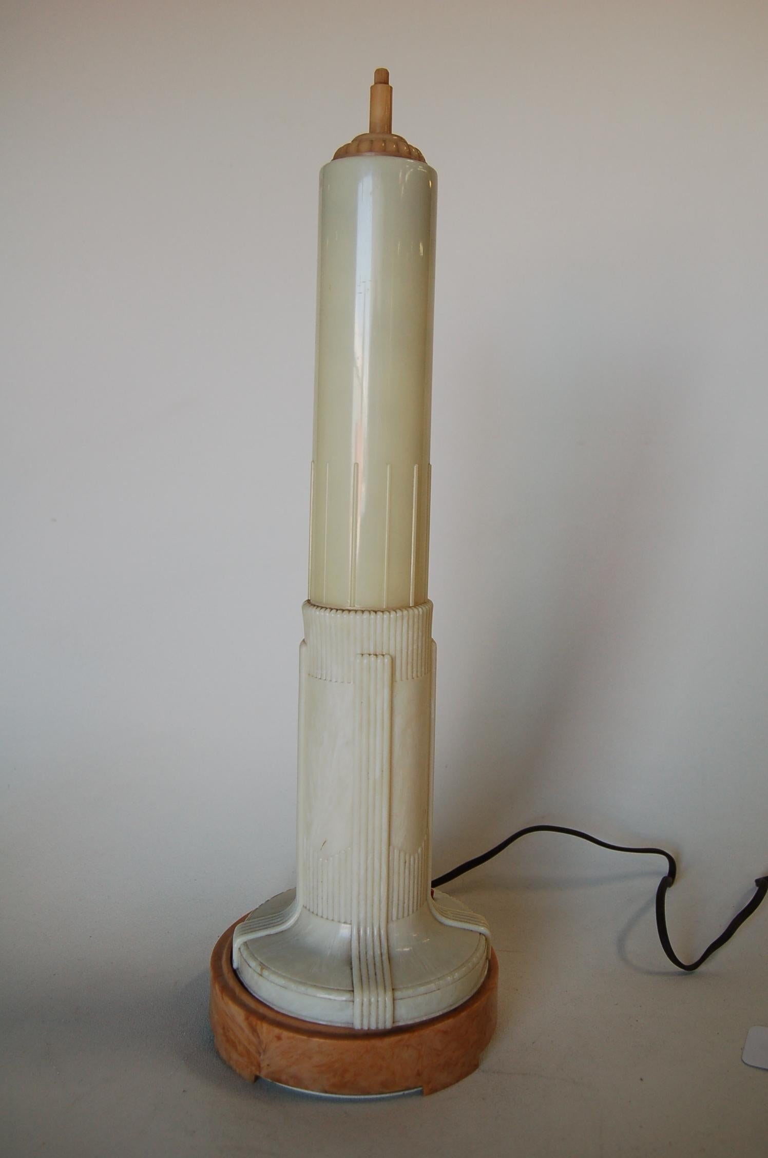 Art Deco Celluloid Empire State Building Shaped Florescent Table Lamp - 4