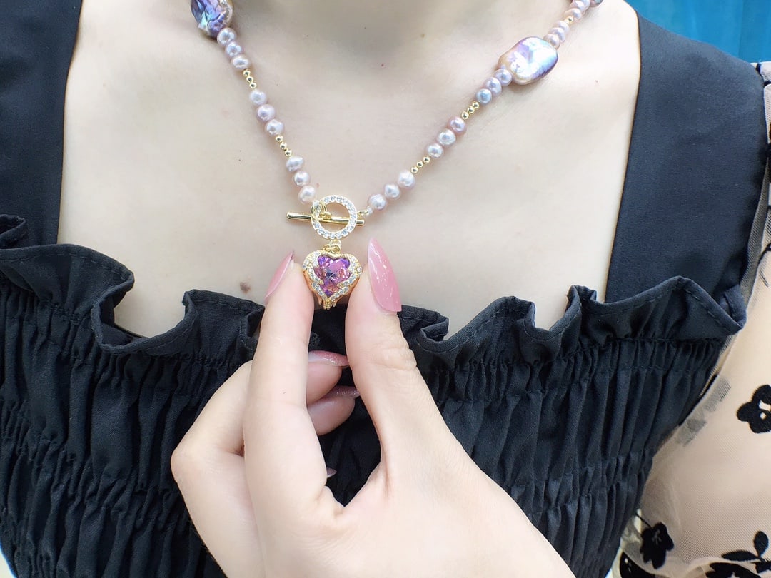 Natural Baroque Pearl Pendant - 4