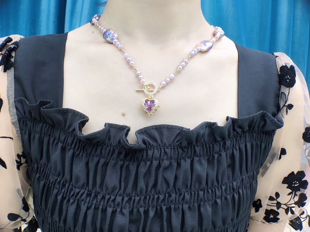 Natural Baroque Pearl Pendant - 9