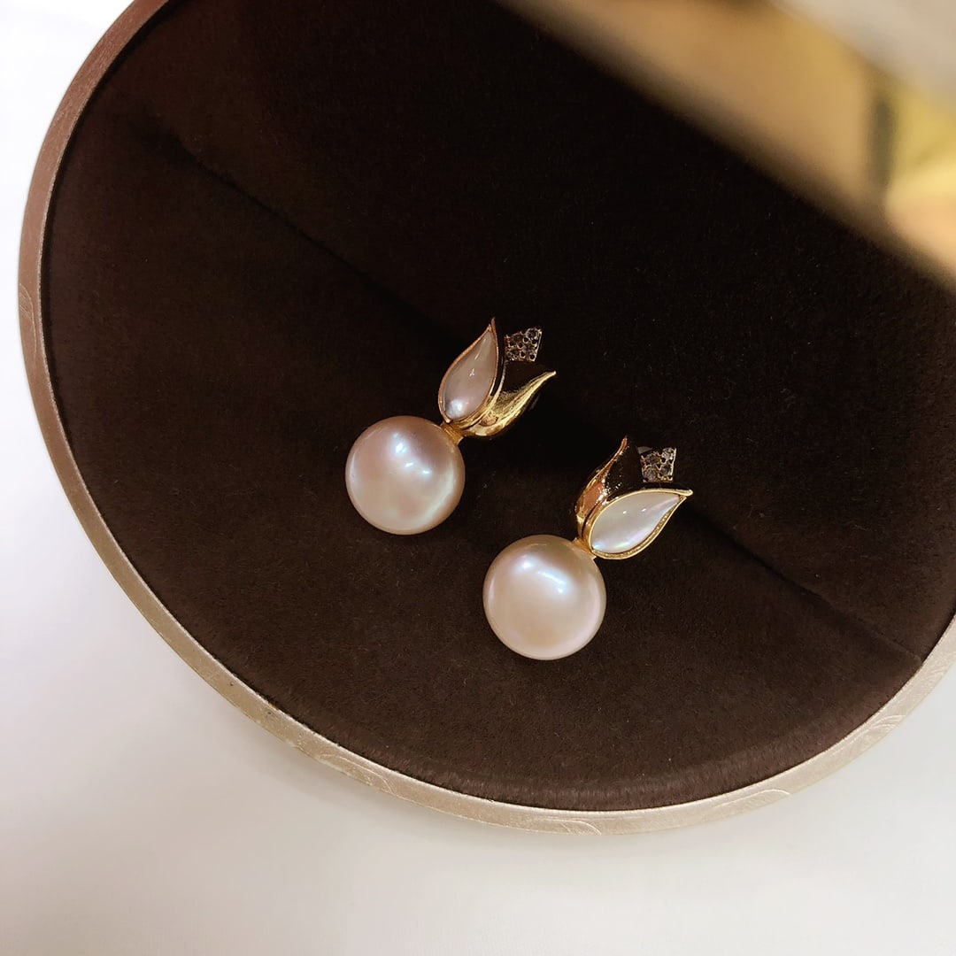 Natural Freshwater Pearl Earrings - 2