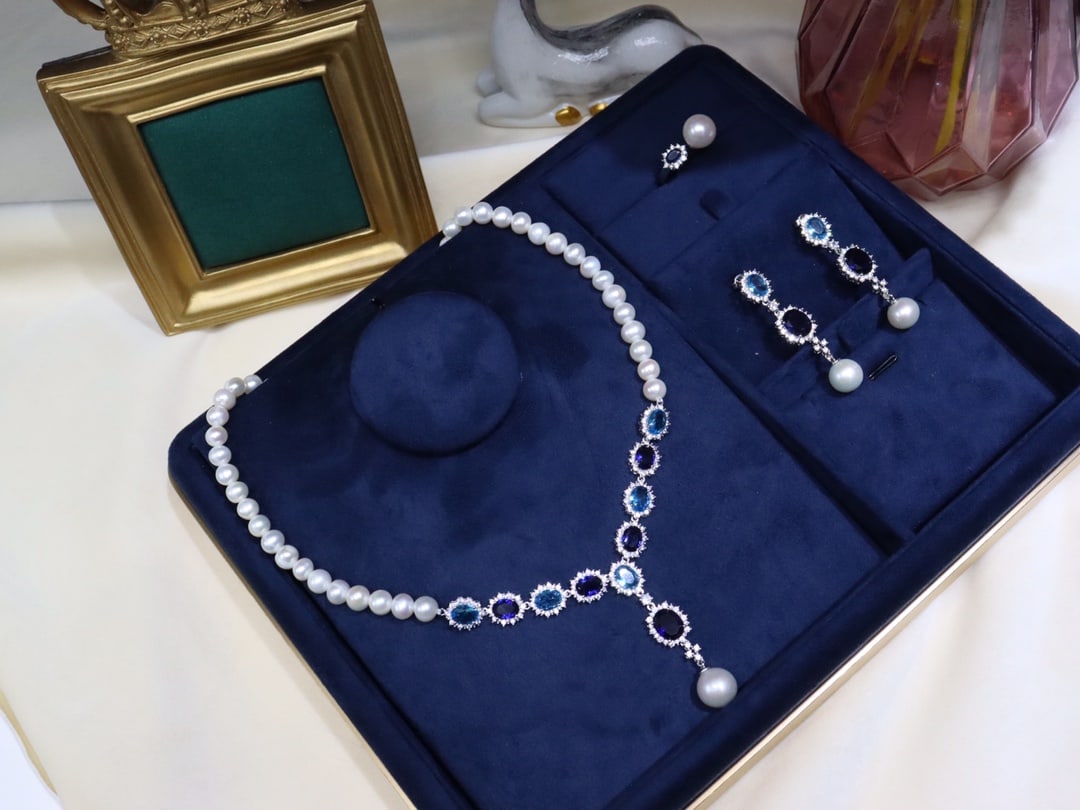 Natural White Pearl Necklace - 6