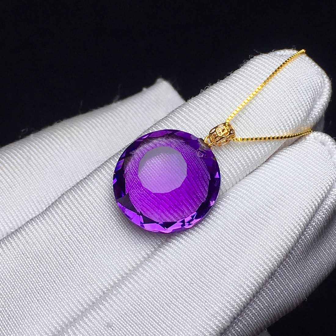 18K Gold Clasp with Amethyst Pendant - 5